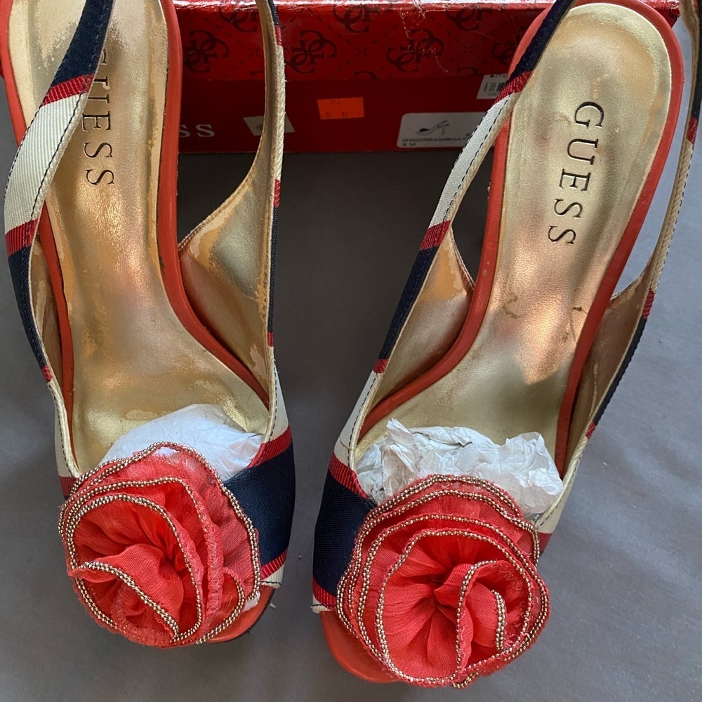 Guess Women Shoe Hondo3 Open Toe Platform Size 6